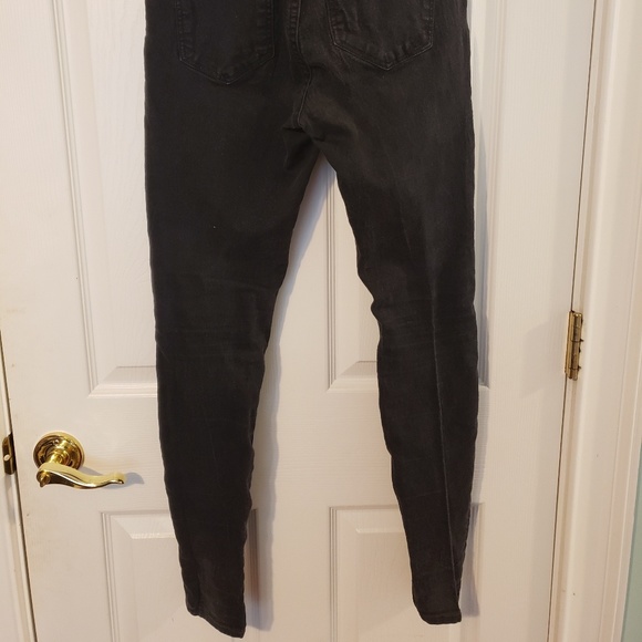 Jeans - Picture 2 of 3